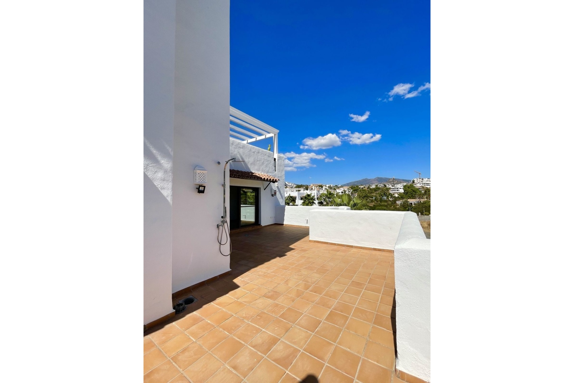 Resale - apartment - Estepona - New Golden Mile
