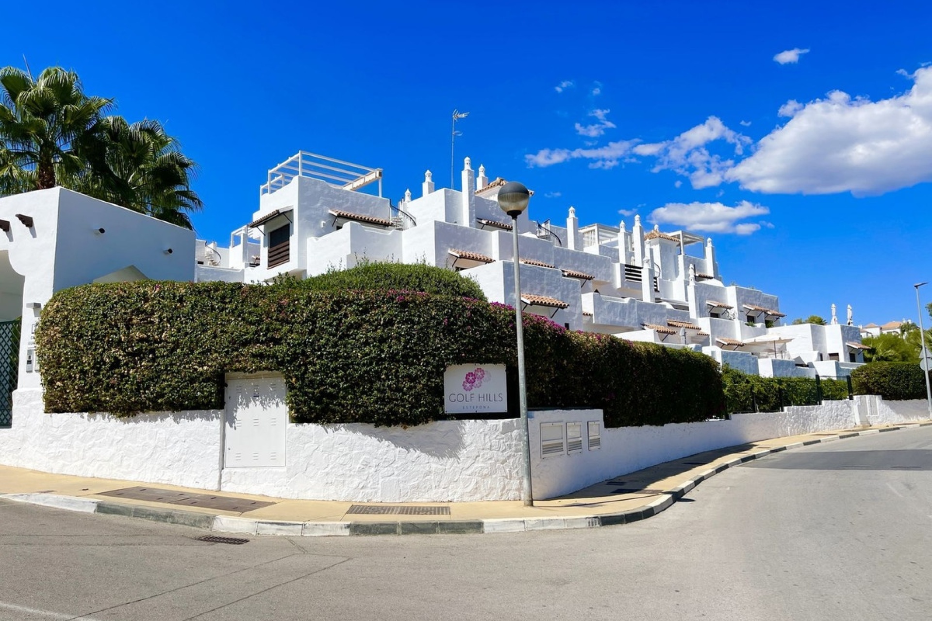 Resale - apartment - Estepona - New Golden Mile