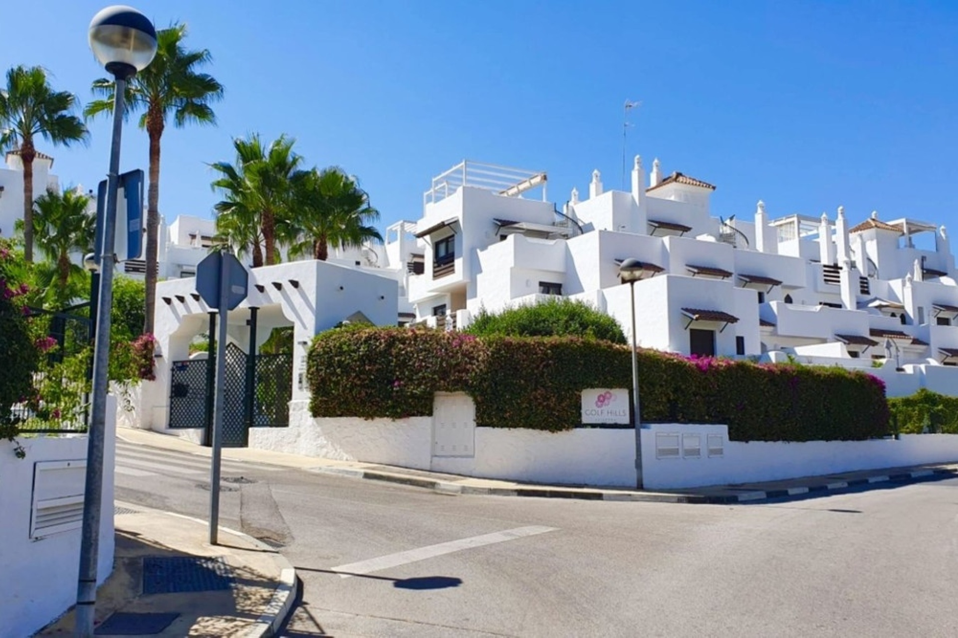 Resale - apartment - Estepona - New Golden Mile