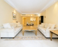 Resale - apartment - Estepona - New Golden Mile