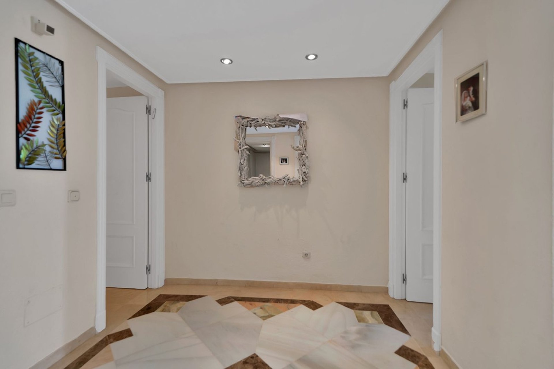 Resale - apartment - Estepona - New Golden Mile