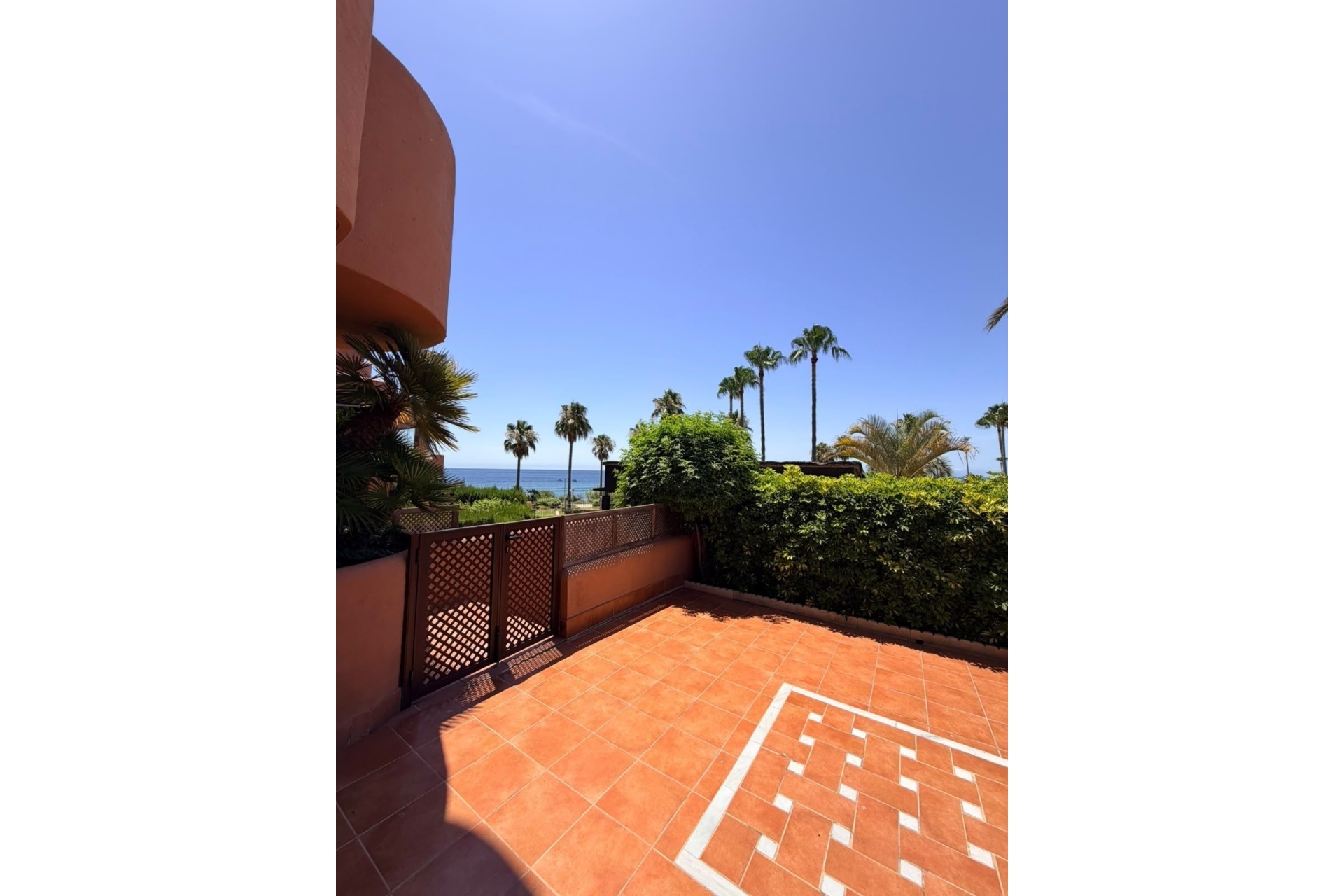 Resale - apartment - Estepona - New Golden Mile