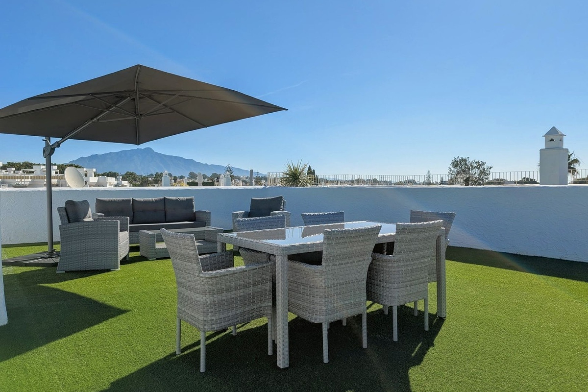 Resale - apartment - Estepona - New Golden Mile