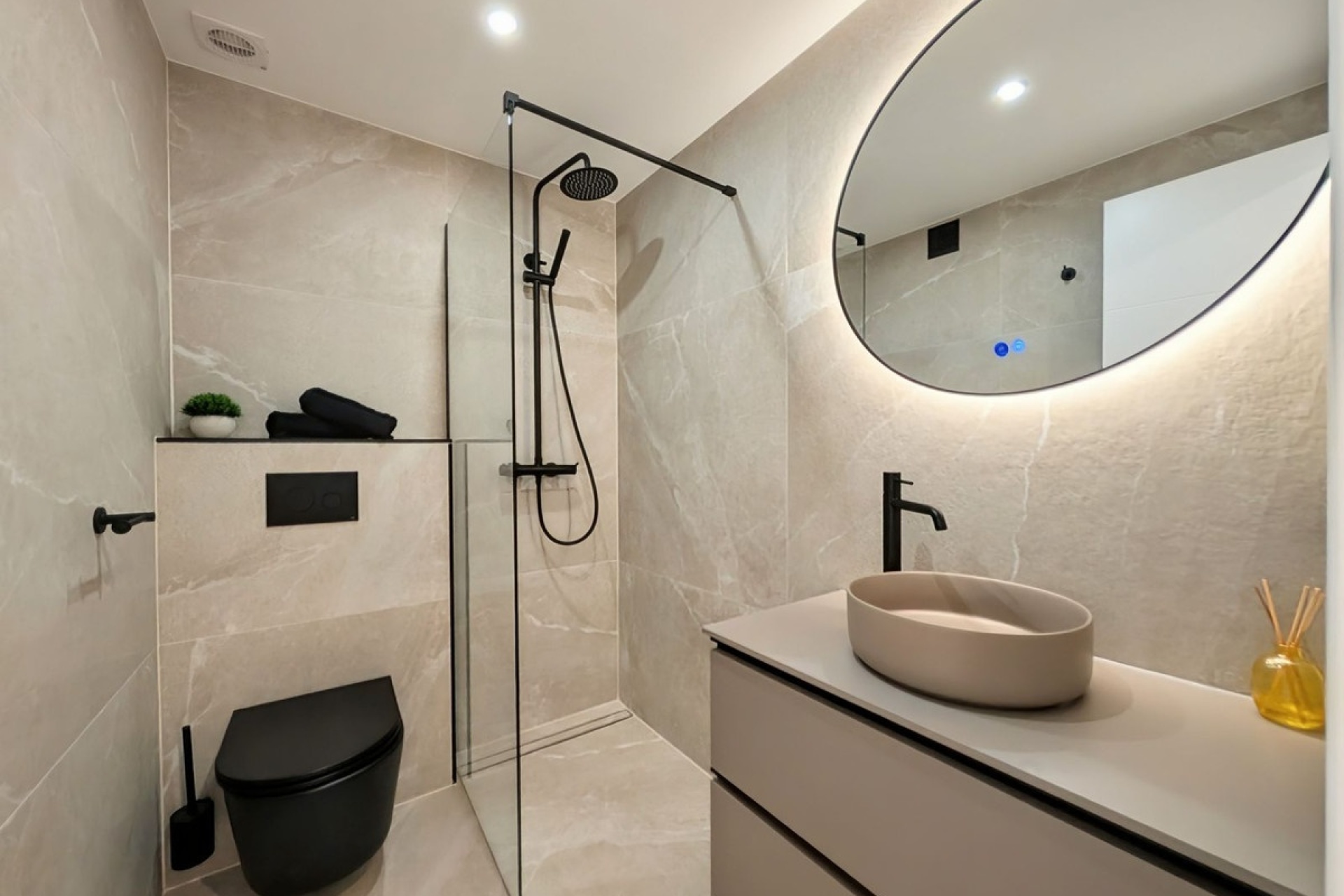Resale - apartment - Estepona - New Golden Mile