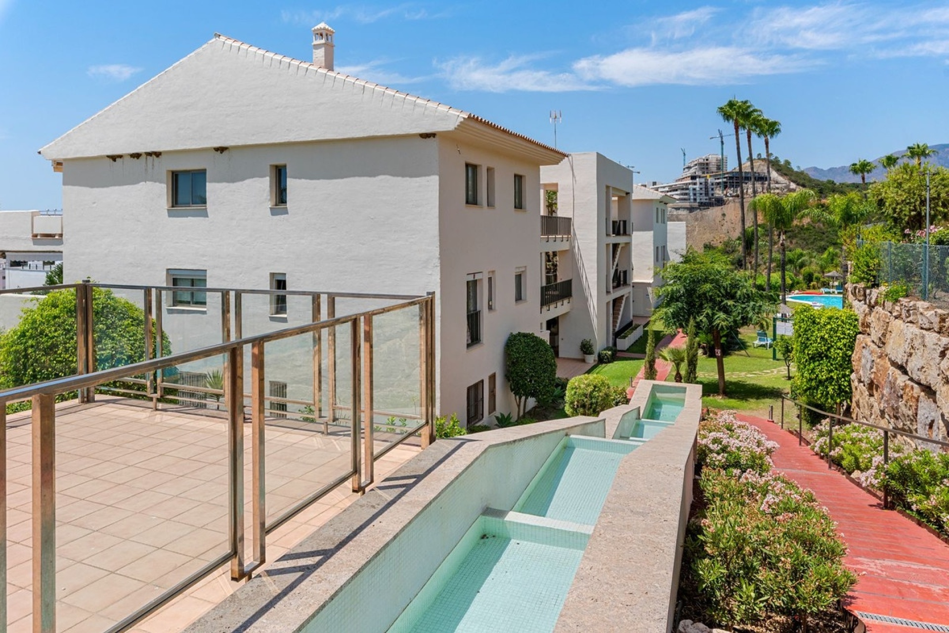 Resale - apartment - Estepona - New Golden Mile
