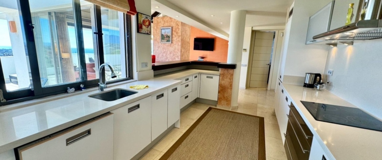Resale - apartment - Estepona - New Golden Mile