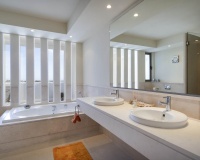 Resale - apartment - Estepona - New Golden Mile