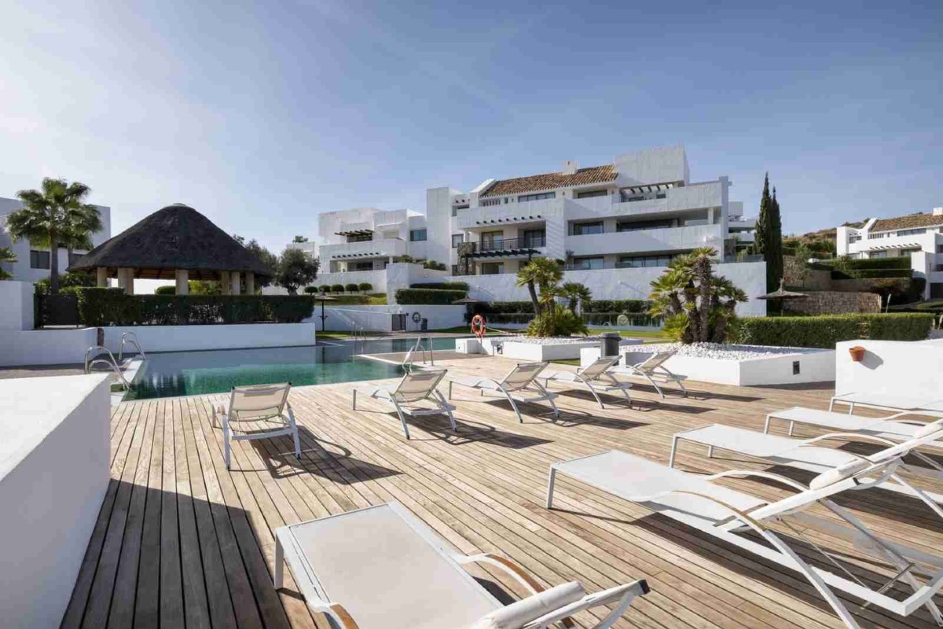 Resale - apartment - Estepona - New Golden Mile