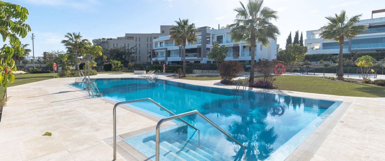 Resale - apartment - Estepona - New Golden Mile