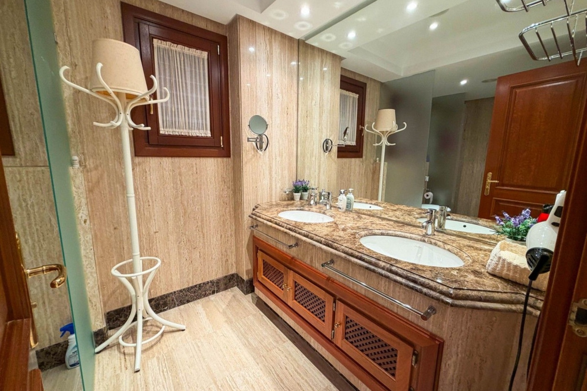 Resale - apartment - Estepona - New Golden Mile