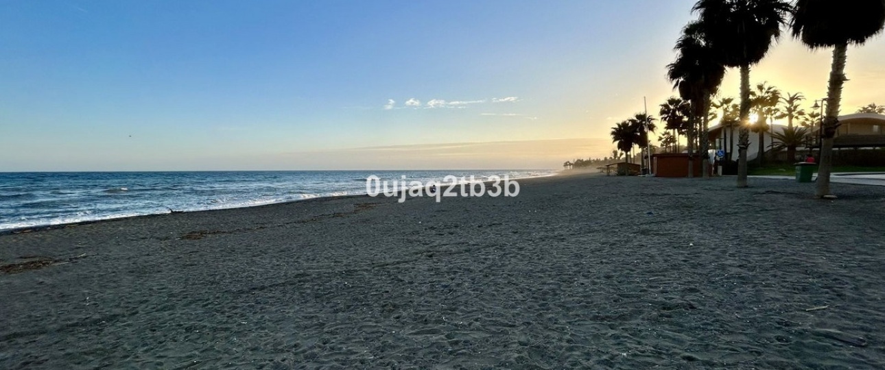 Resale - apartment - Estepona - New Golden Mile