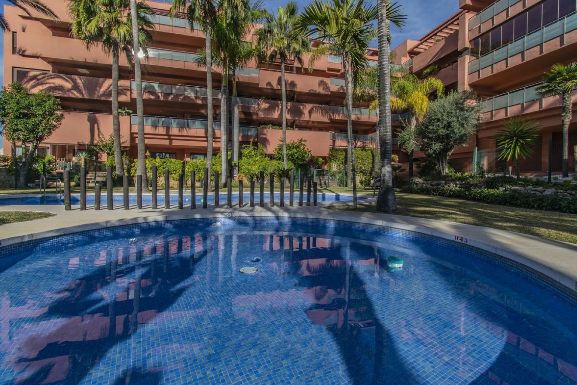Resale - apartment - Estepona - New Golden Mile