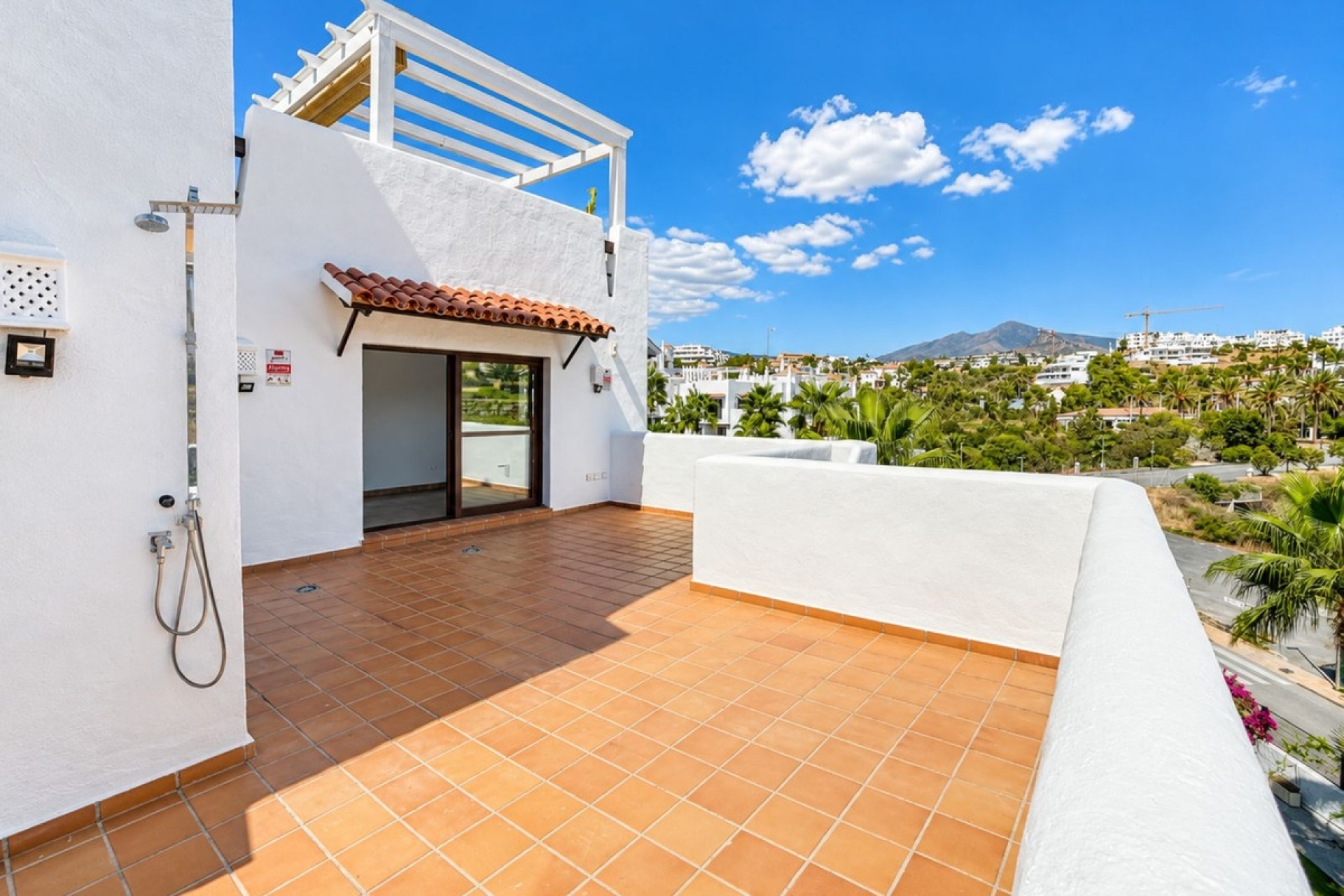 Resale - apartment - Estepona - New Golden Mile