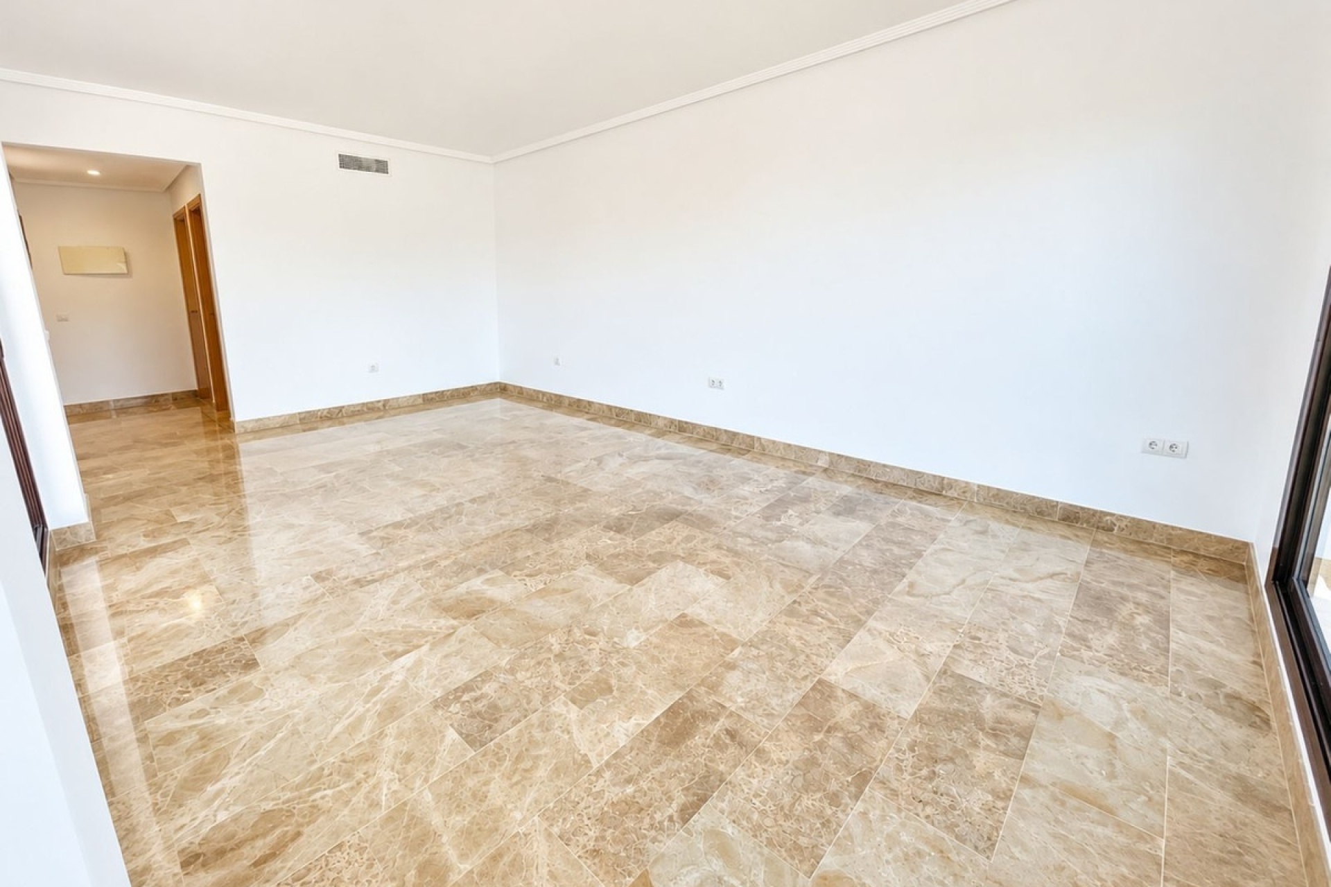 Resale - apartment - Estepona - New Golden Mile