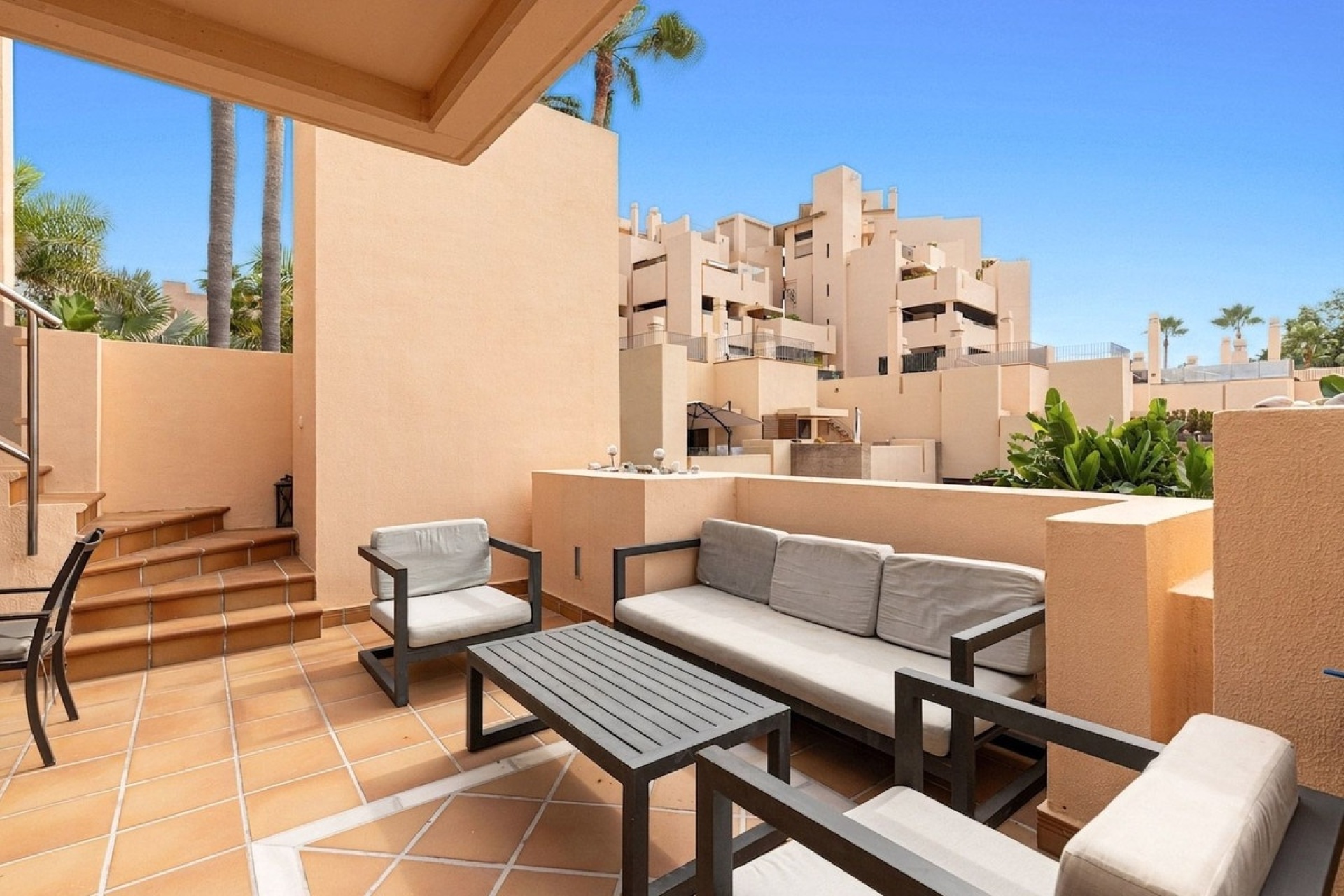 Resale - apartment - Estepona - New Golden Mile