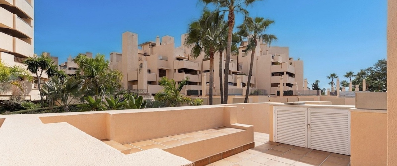 Resale - apartment - Estepona - New Golden Mile