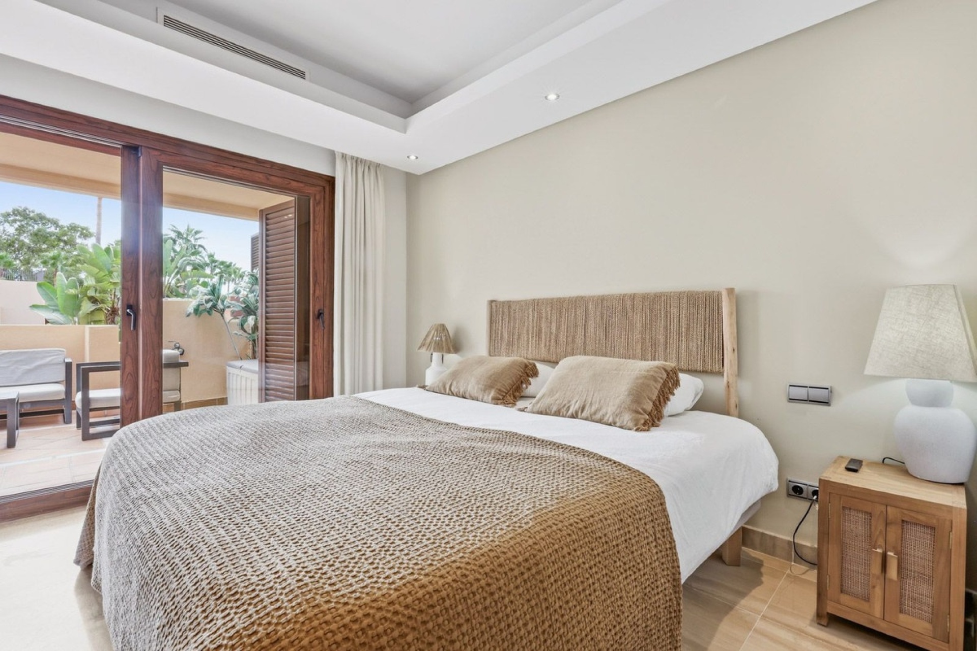 Resale - apartment - Estepona - New Golden Mile