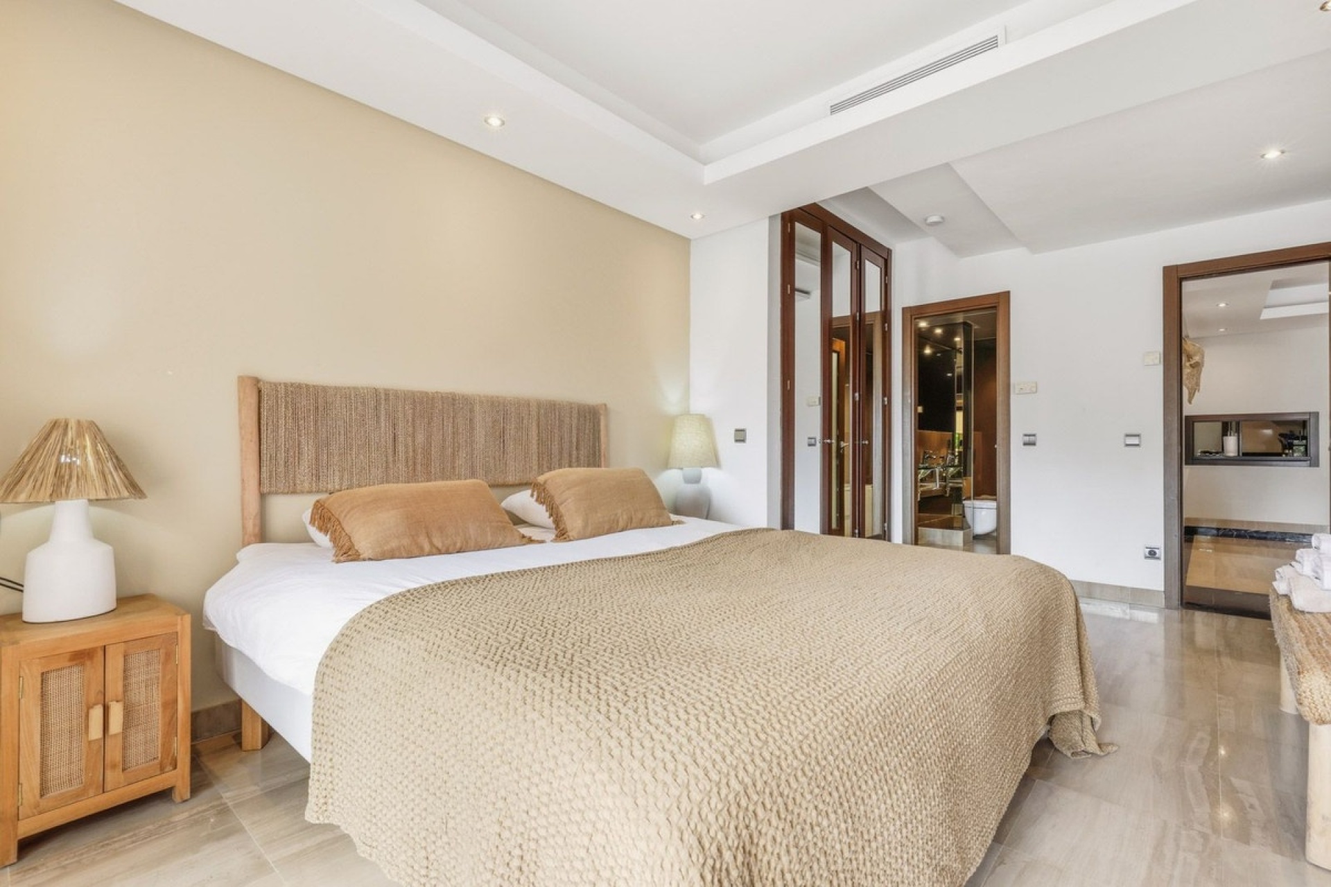 Resale - apartment - Estepona - New Golden Mile