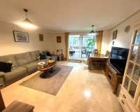 Resale - apartment - Estepona - New Golden Mile