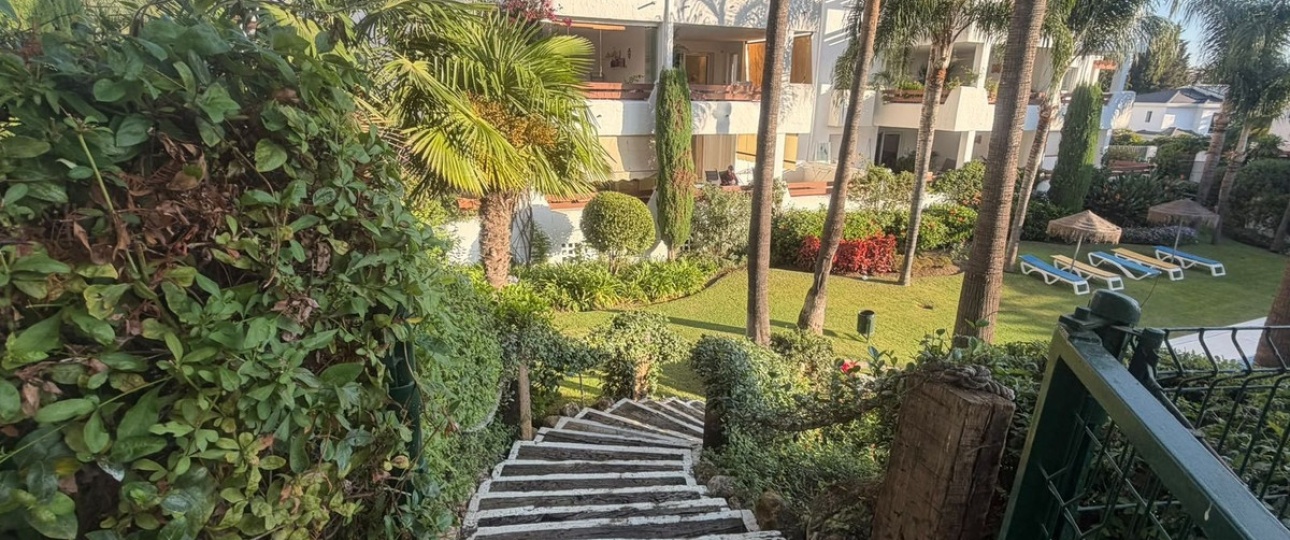 Resale - apartment - Estepona - New Golden Mile