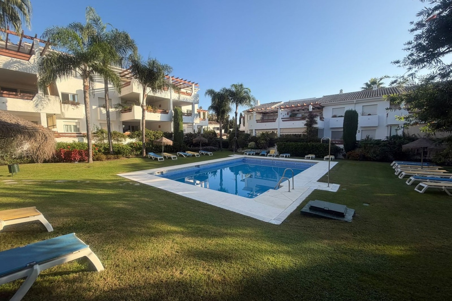 Resale - apartment - Estepona - New Golden Mile