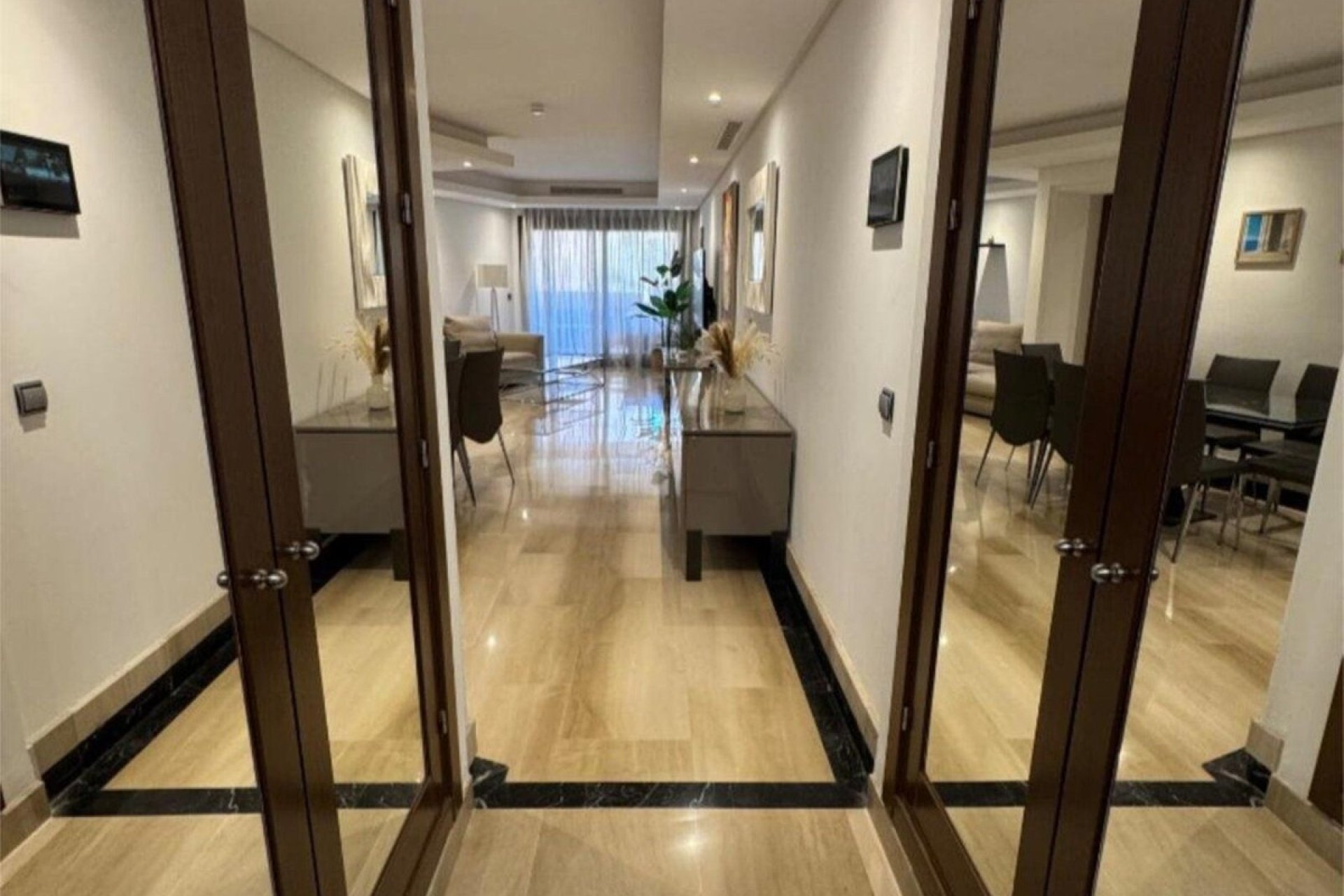Resale - apartment - Estepona - New Golden Mile