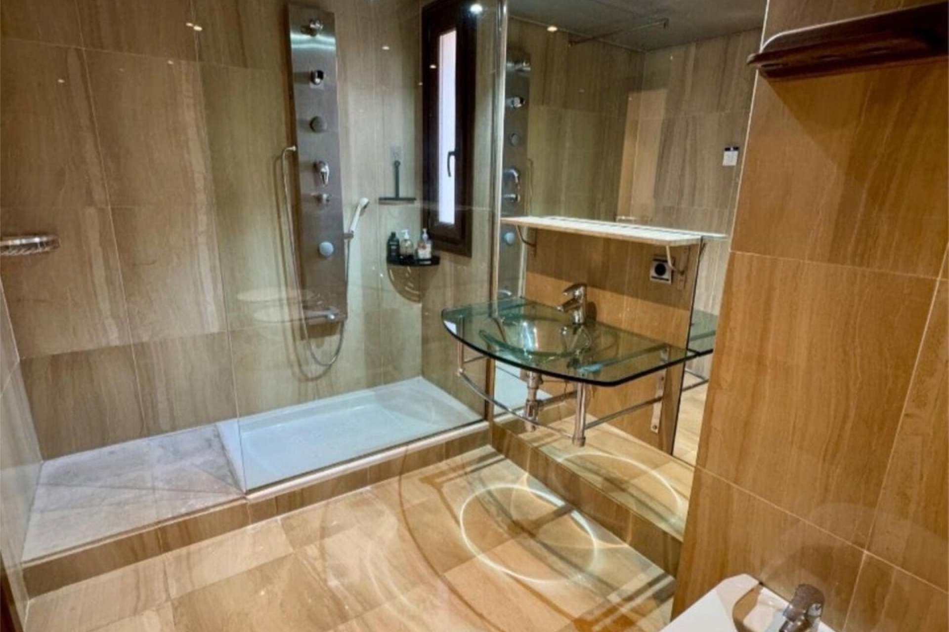 Resale - apartment - Estepona - New Golden Mile