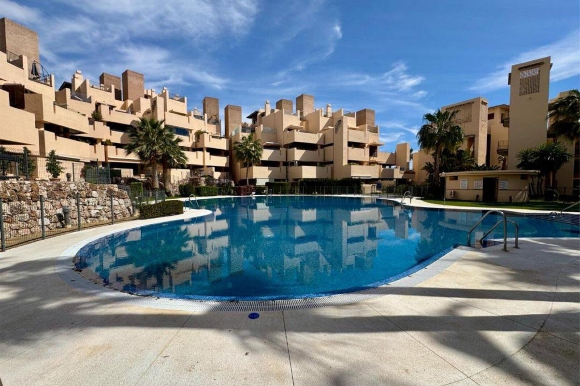 Resale - apartment - Estepona - New Golden Mile
