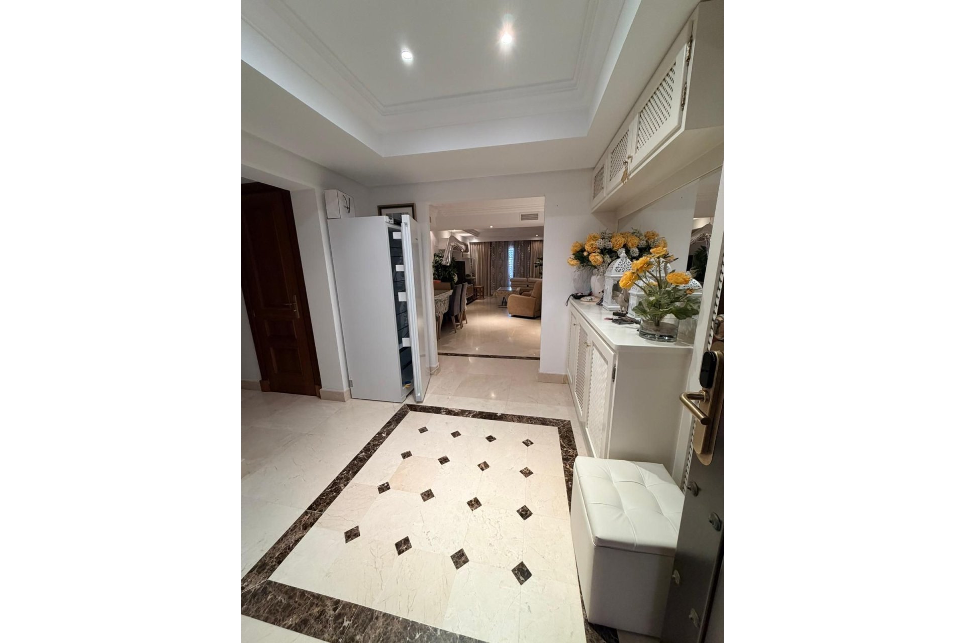 Resale - apartment - Estepona - New Golden Mile