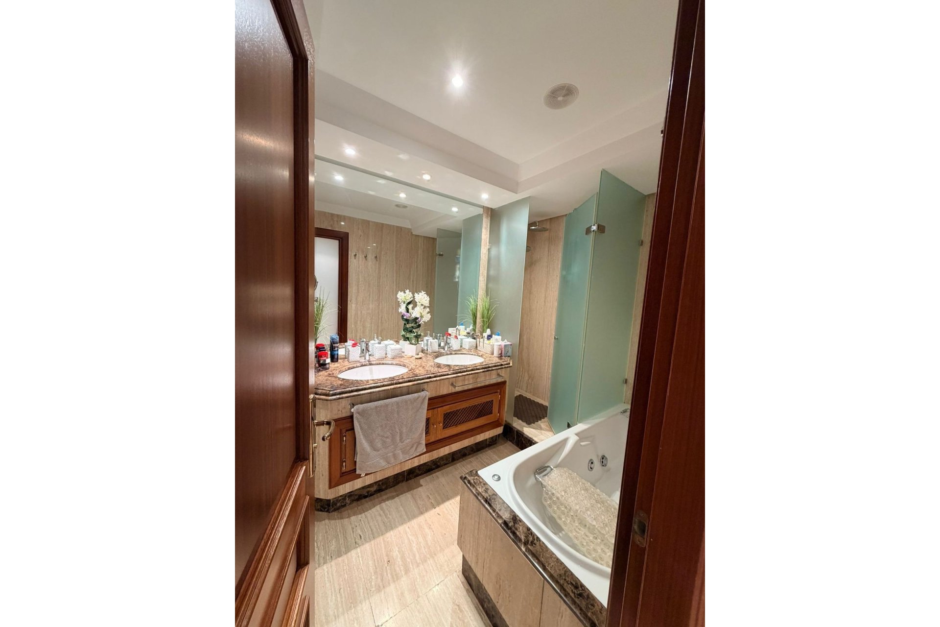 Resale - apartment - Estepona - New Golden Mile