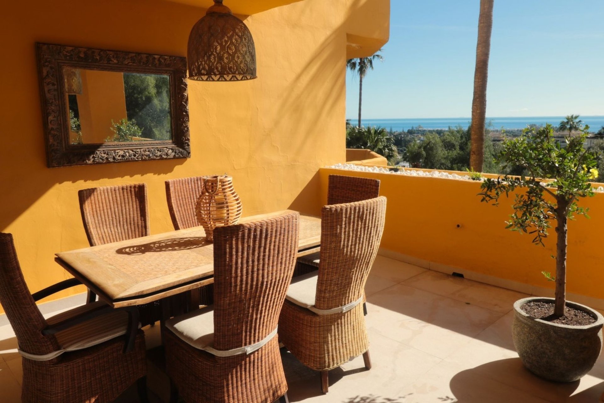 Resale - apartment - Estepona - New Golden Mile