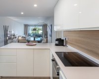 Resale - apartment - Estepona - Selwo