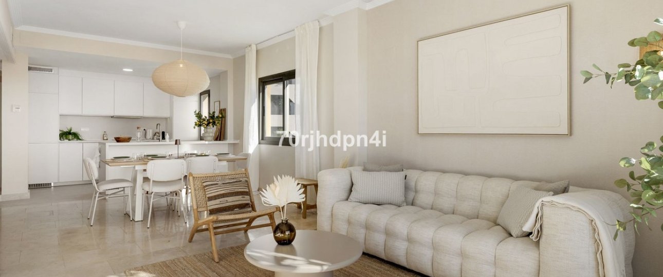 Resale - apartment - Estepona - Selwo