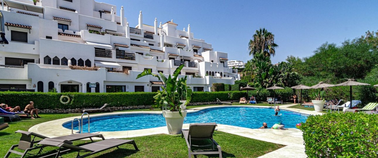 Resale - apartment - Estepona - Selwo