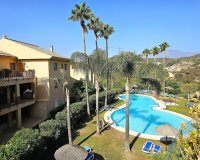 Resale - apartment - Estepona - Selwo