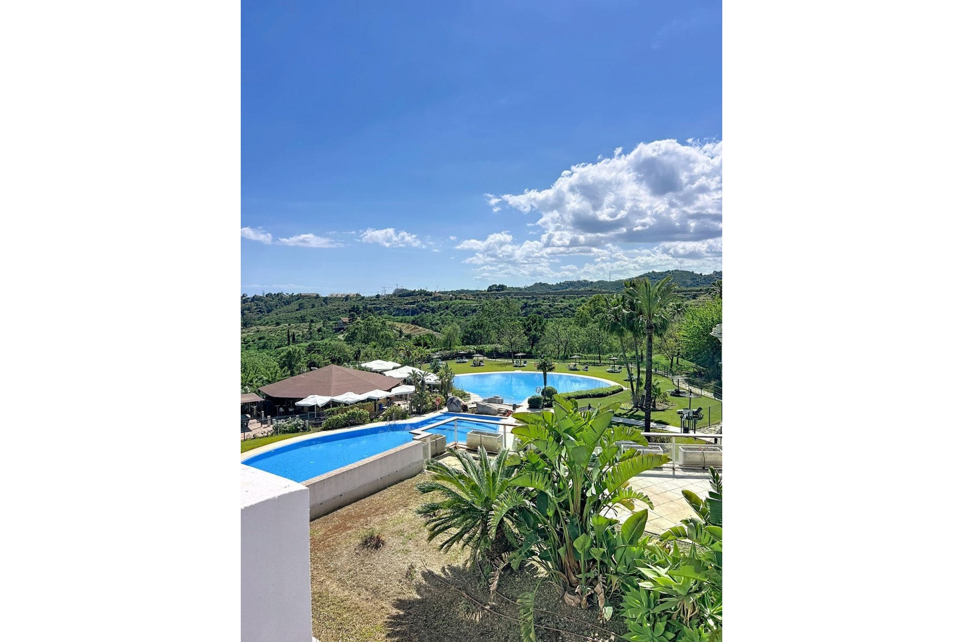 Resale - apartment - Estepona - Selwo