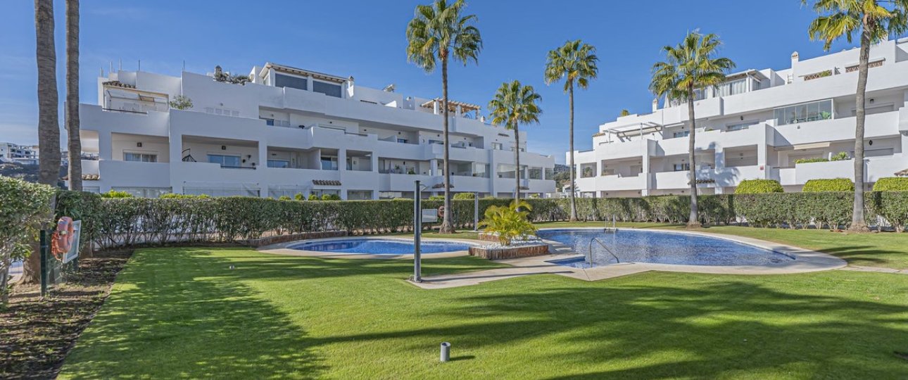 Resale - apartment - Estepona - Selwo