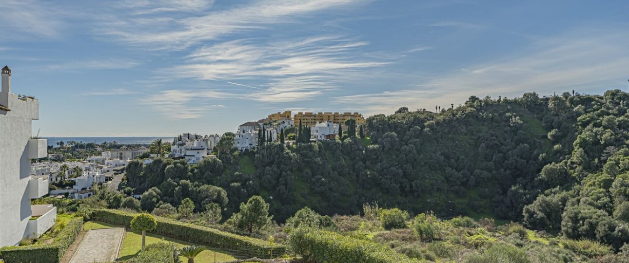 Resale - apartment - Estepona - Selwo