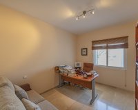 Resale - apartment - Estepona - Selwo