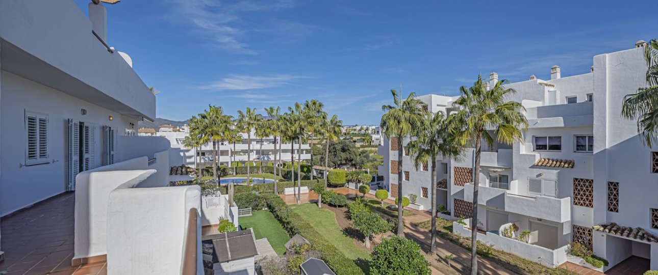 Resale - apartment - Estepona - Selwo