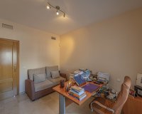 Resale - apartment - Estepona - Selwo