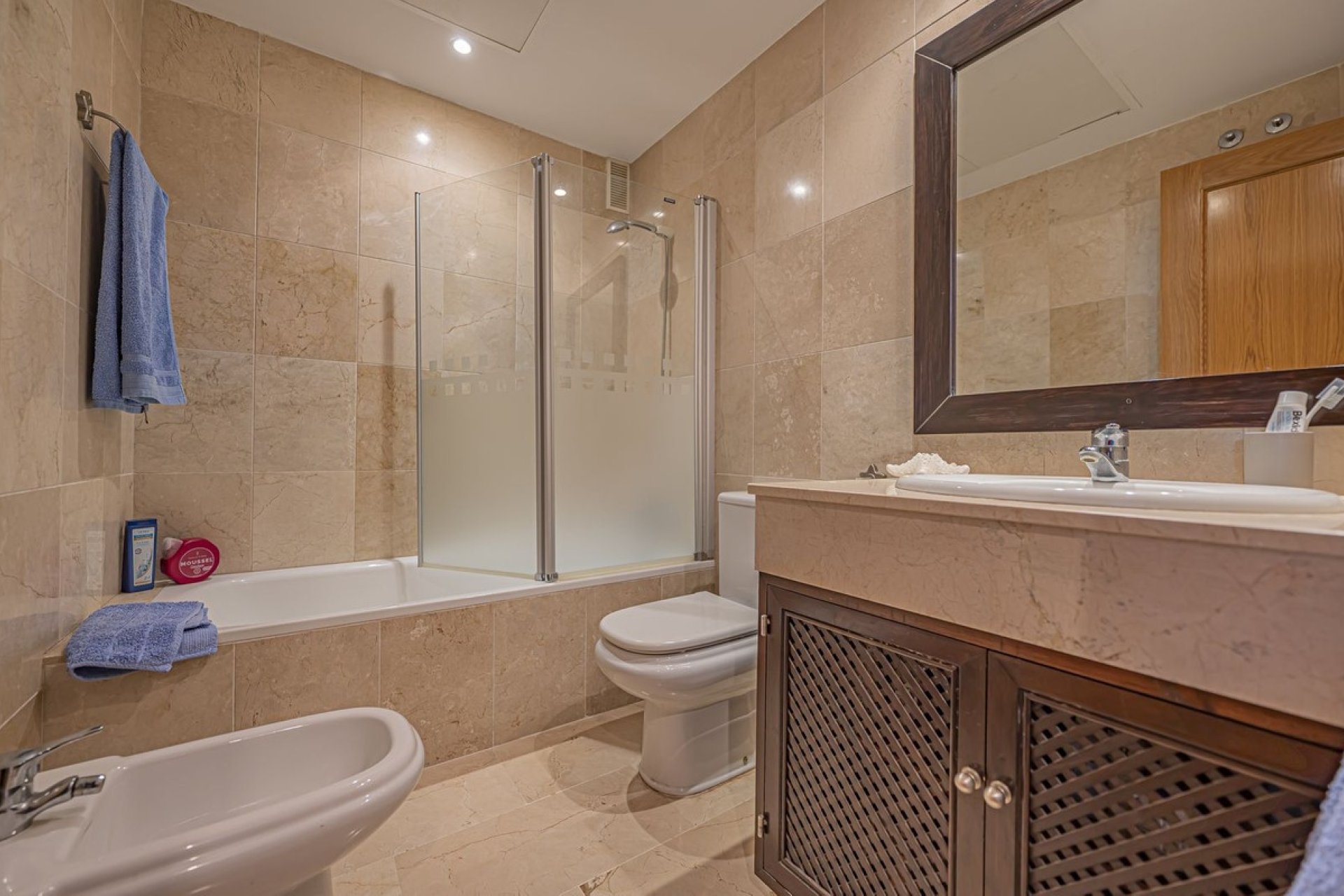 Resale - apartment - Estepona - Selwo
