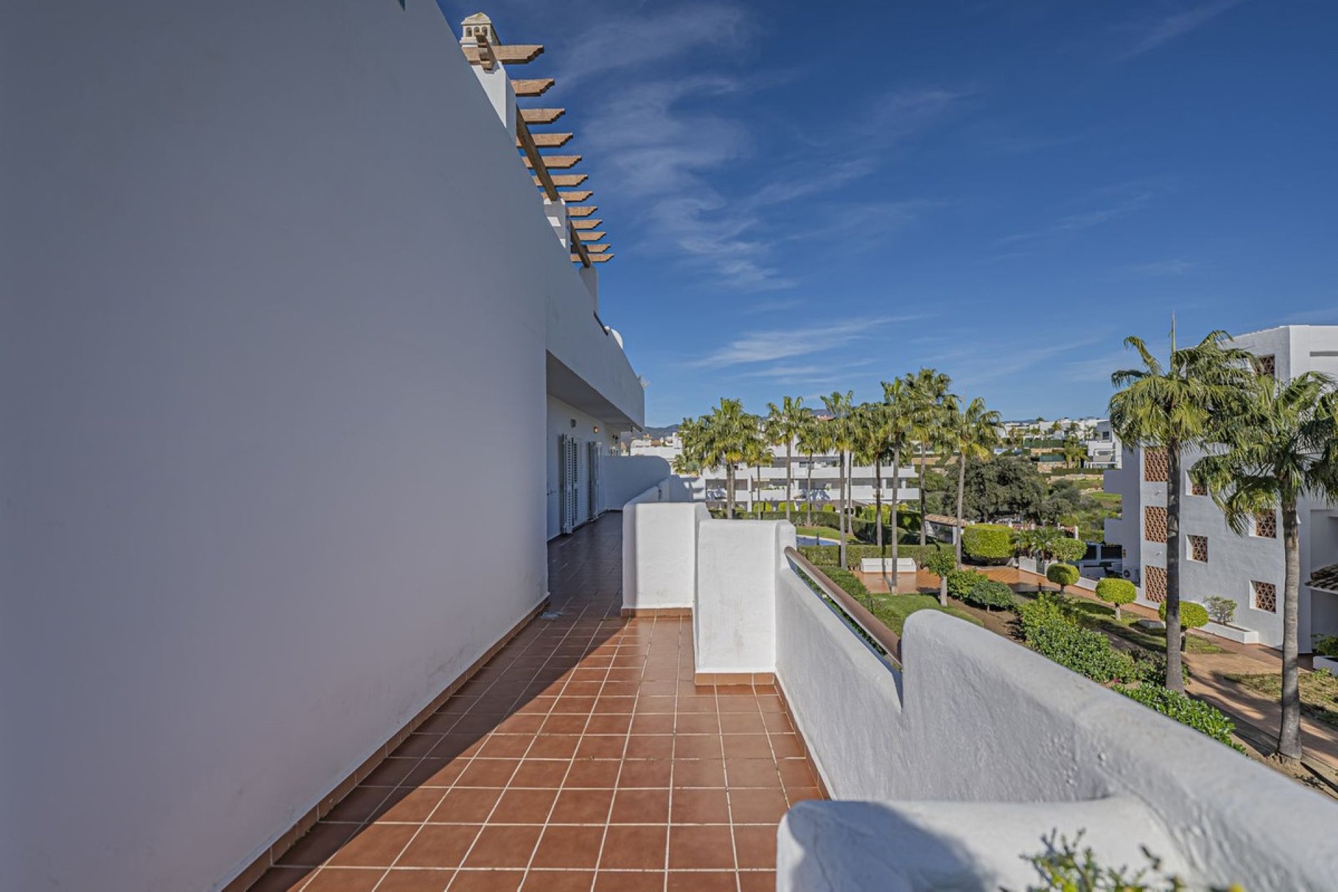Resale - apartment - Estepona - Selwo