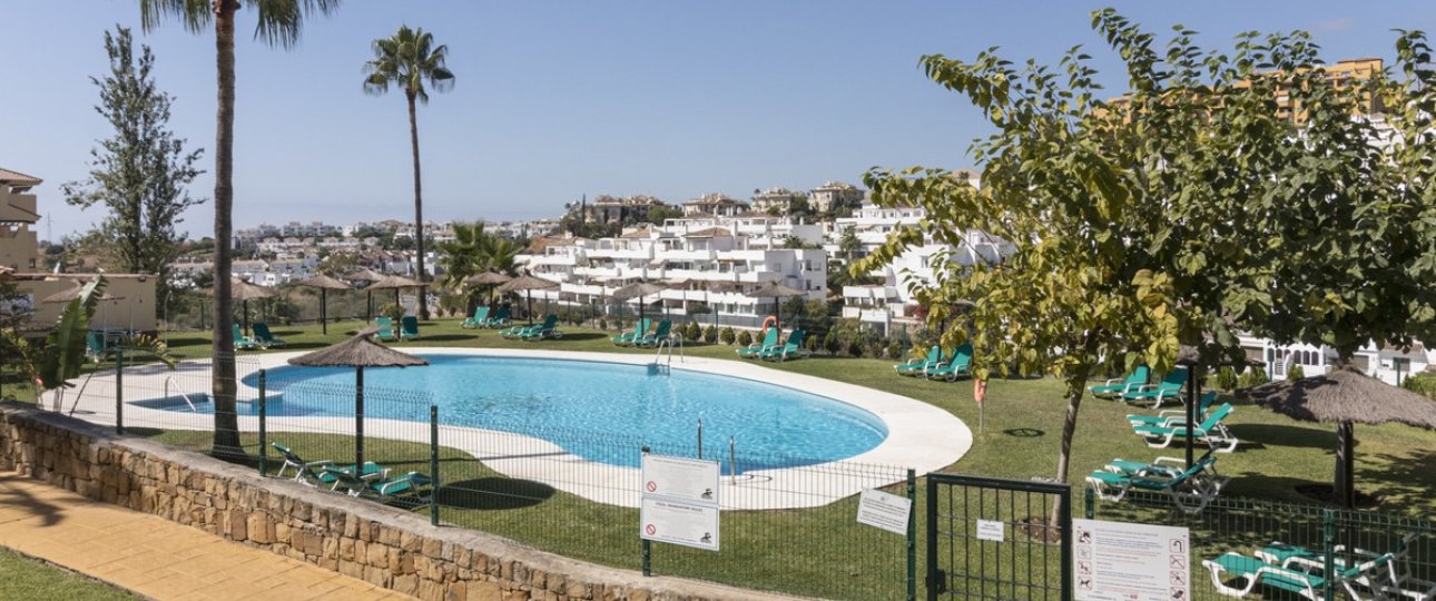 Resale - apartment - Estepona - Selwo