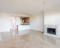 Resale - apartment - Estepona - Selwo