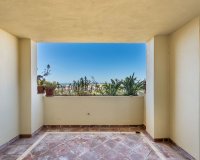 Resale - apartment - Estepona - Selwo