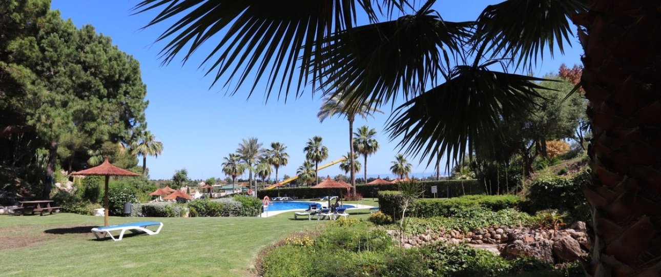 Resale - apartment - Estepona - Selwo