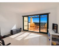 Resale - apartment - Estepona - Selwo
