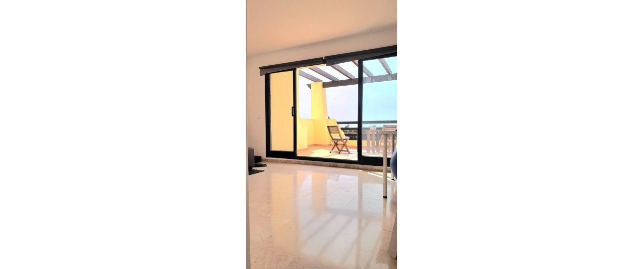 Resale - apartment - Estepona - Selwo