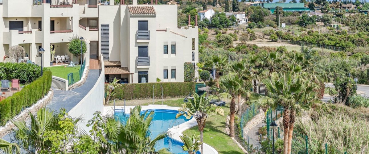 Resale - apartment - Estepona - Selwo